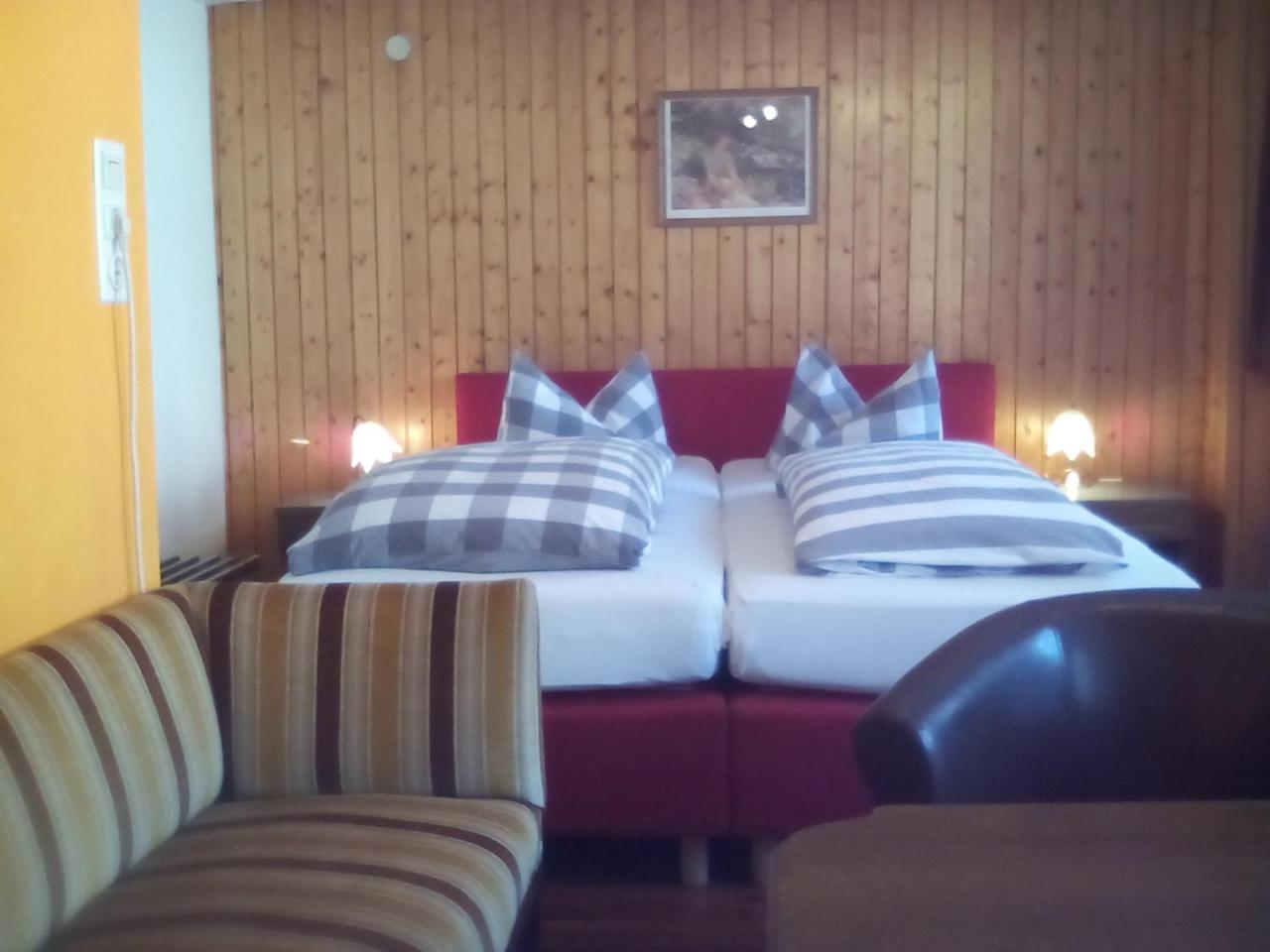 Eintracht Hotel باد ويلباد المظهر الخارجي الصورة